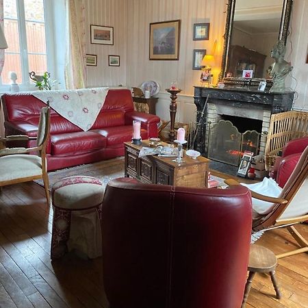 Le Trianon Bed & Breakfast Le Bourgneuf-la-Foret Dış mekan fotoğraf